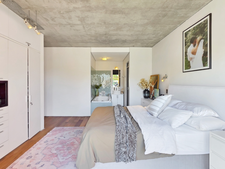 2 Bedroom Property for Sale in De Waterkant Western Cape